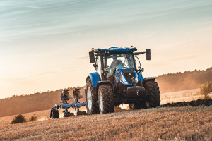 New Holland T6