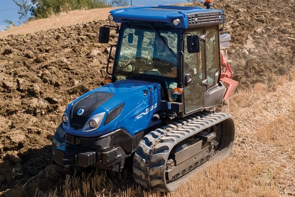 New Holland Tk4