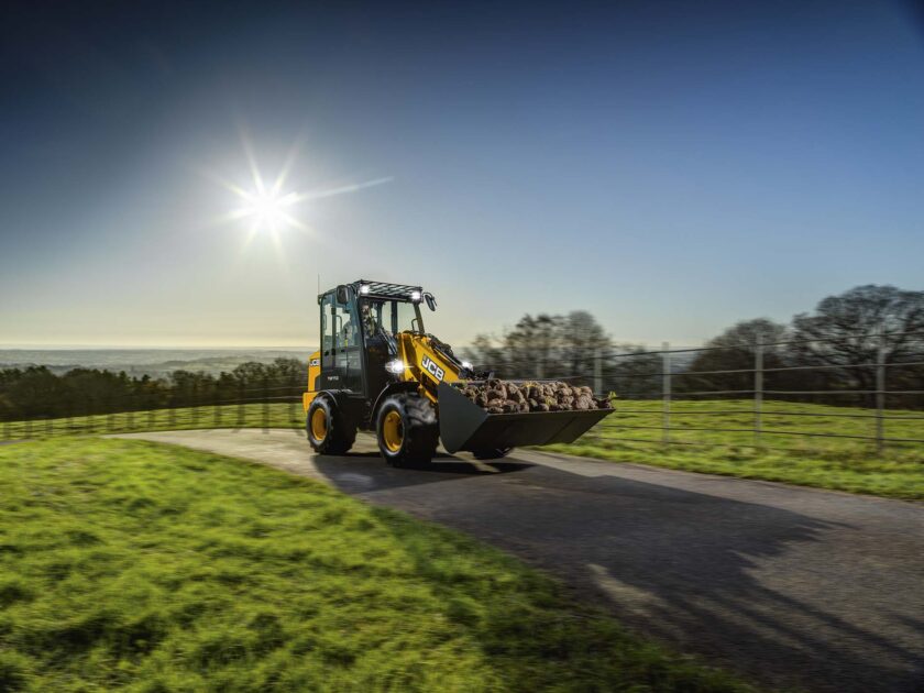 Pala telescopica Tm110 Agri Jcb