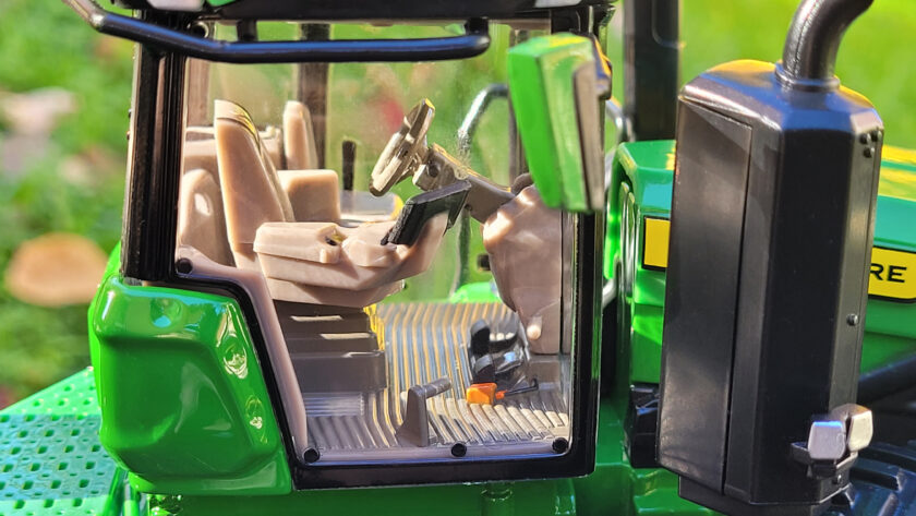 Modellino John Deere 9Rx 830