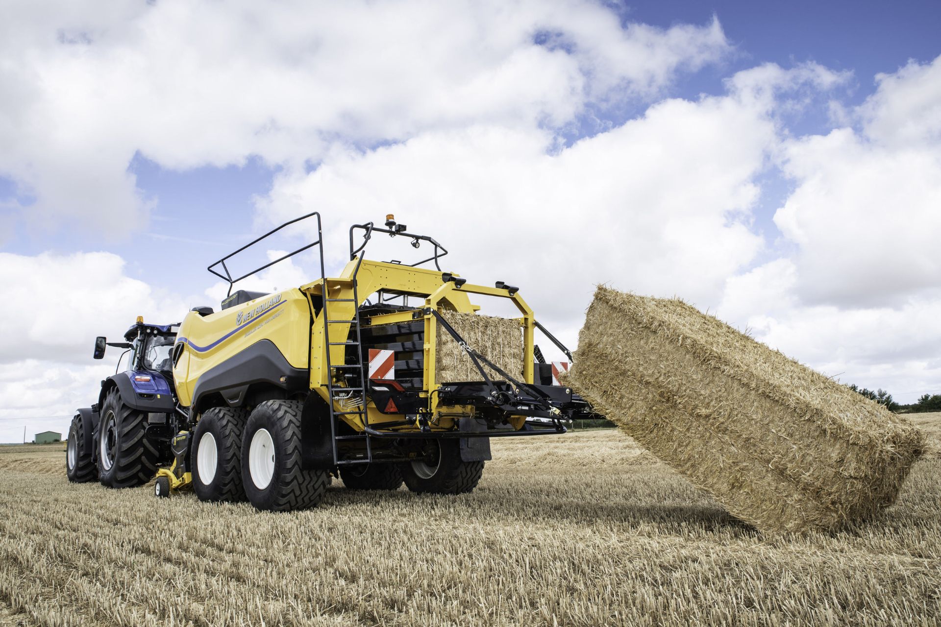 New Holland BigBaler